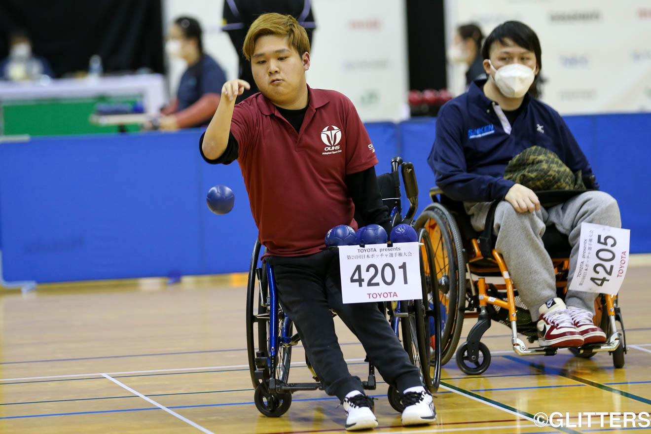 内田は世界選手権金メダルの重圧を感じながらも、最大の武器であるパワーを発揮した | 注目の男子BC2は廣瀬隆喜が通算10度目の優勝|TOYOTA presents第24回日本ボッチャ選手権大会 | Glitters 障害者スポーツ専門ニュースメディア