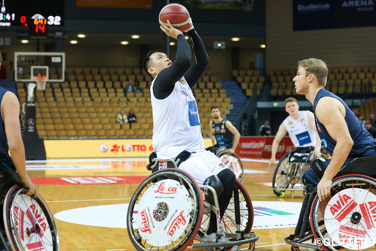 高確率でシュートを炸裂し、今年最後の試合を締めくくった | 藤本怜央、40歳ベテランに宿る矜持と挑戦心|ドイツ ブンデスリーガ | Glitters 障害者スポーツ専門ニュースメディア